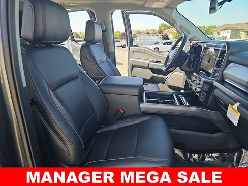 New 2026 Ford F250 Lariat w/ Black Appearance Package AWD/4WD image 10