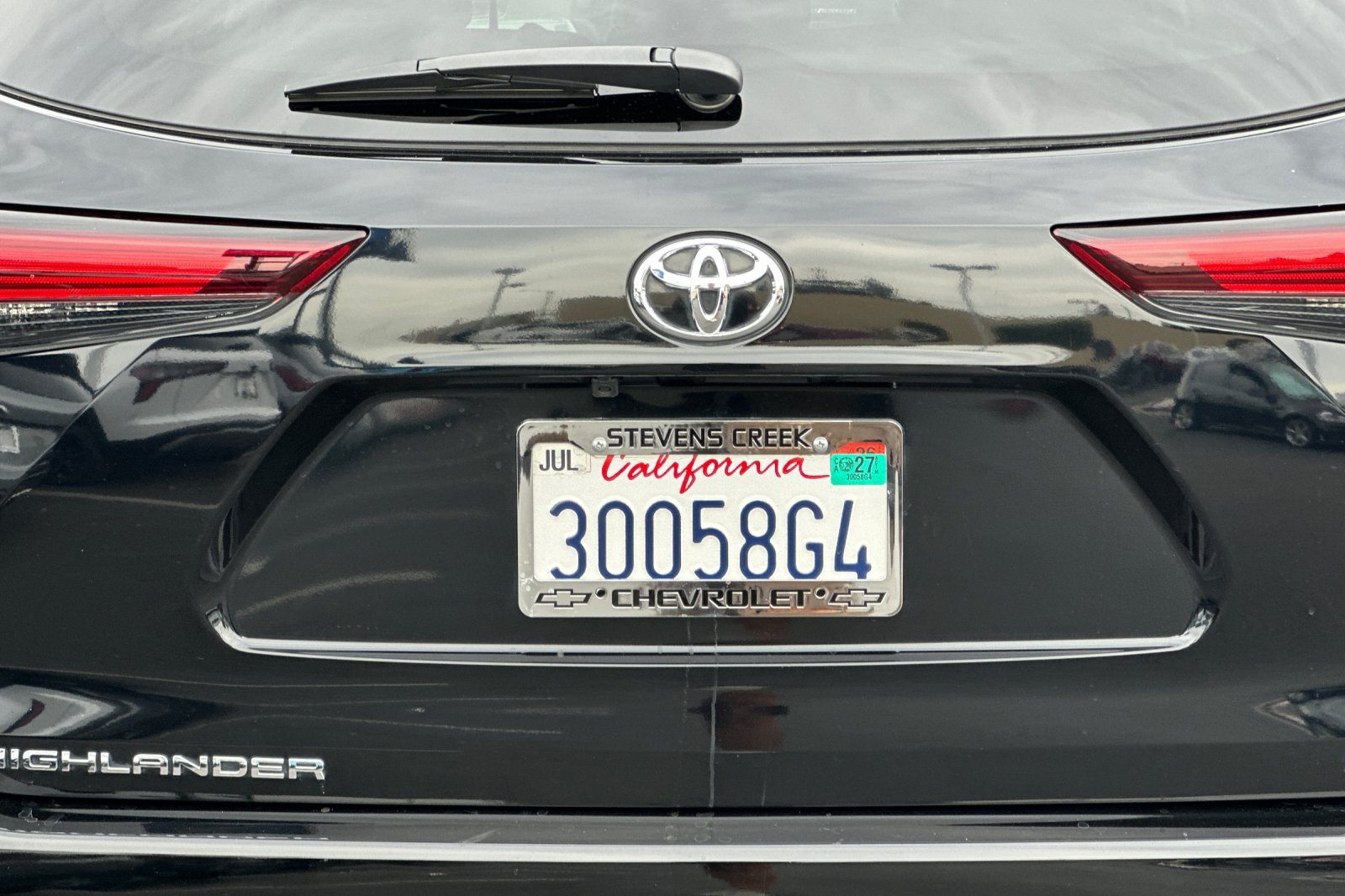Used 2025 Toyota Highlander XLE AWD/4WD image 48