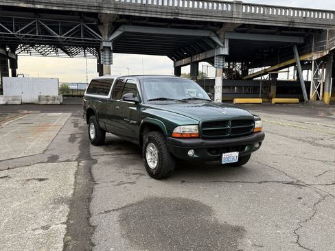Used 1999 Dodge Dakota SLT AWD/4WD image 14