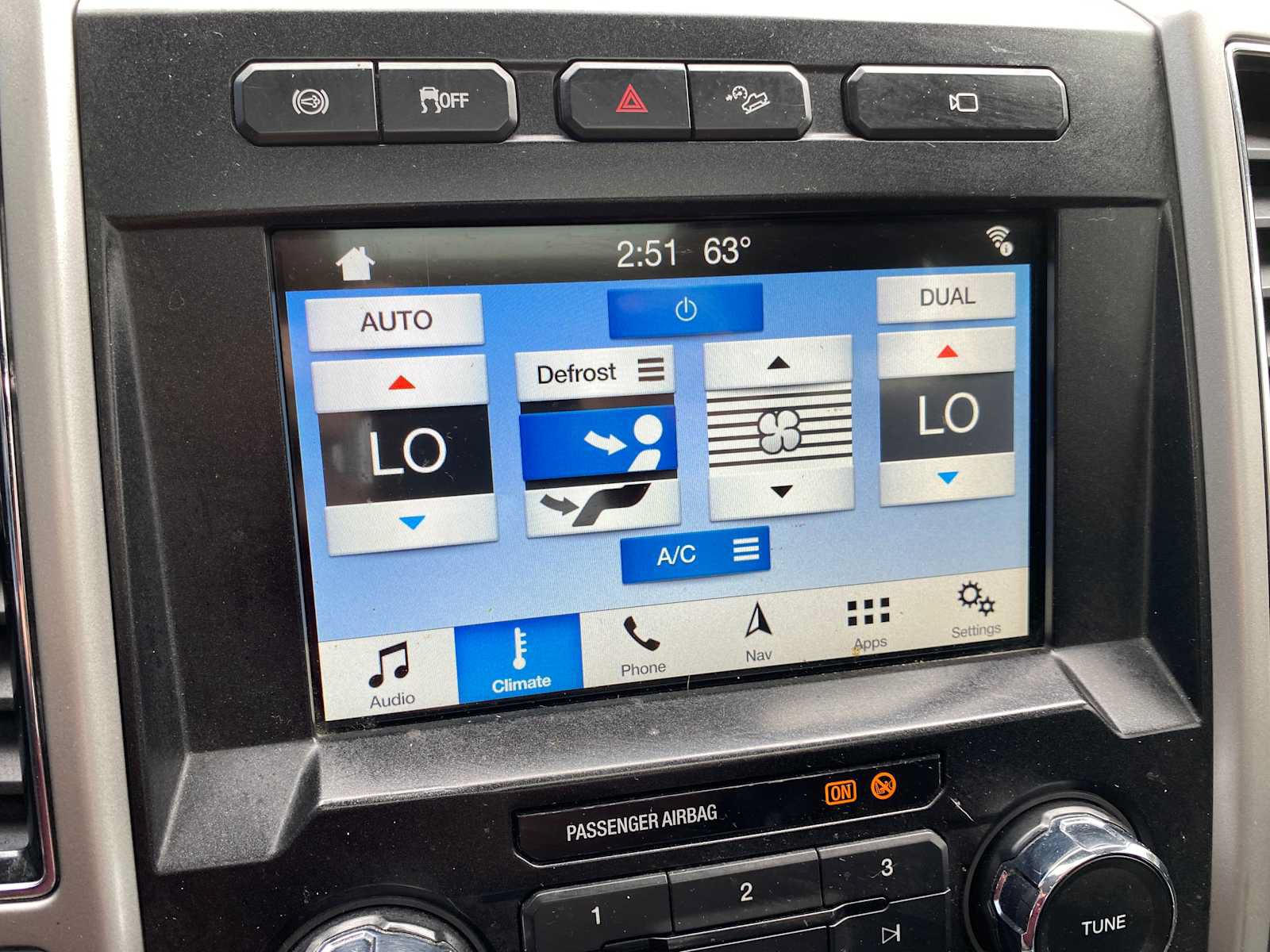 Used 2019 Ford F250 Lariat w/ Chrome Package AWD/4WD image 23