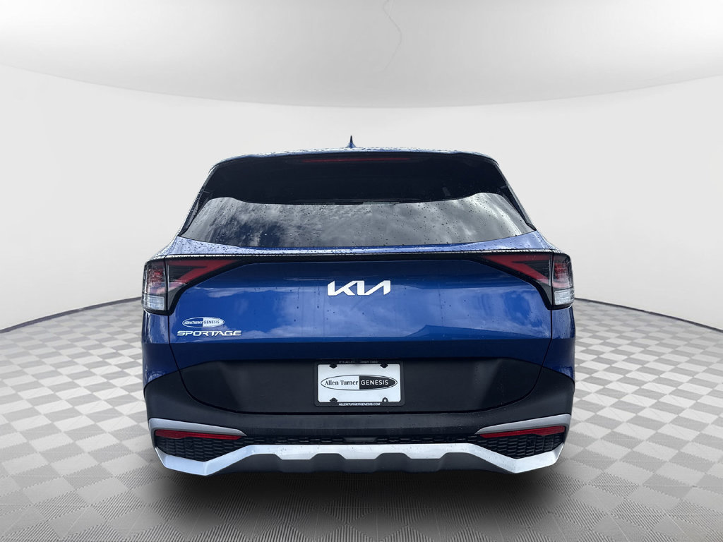 Used 2023 Kia Sportage EX FWD image 7