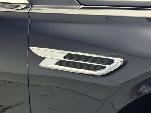 New 2026 Bentley Flying Spur Azure AWD/4WD image 34