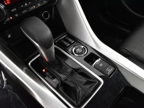 Used 2022 Mitsubishi Eclipse Cross SEL image 30