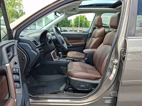 Used 2017 Subaru Forester 2.0XT Touring AWD/4WD image 14