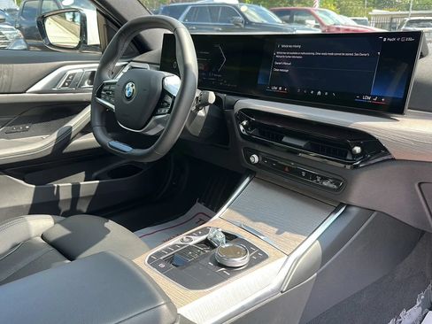Used 2025 BMW 430i Coupe w/ Premium Package RWD image 18
