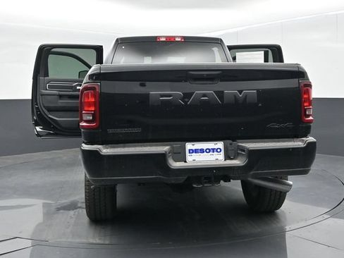 New 2026 RAM 2500 Big Horn AWD/4WD image 60