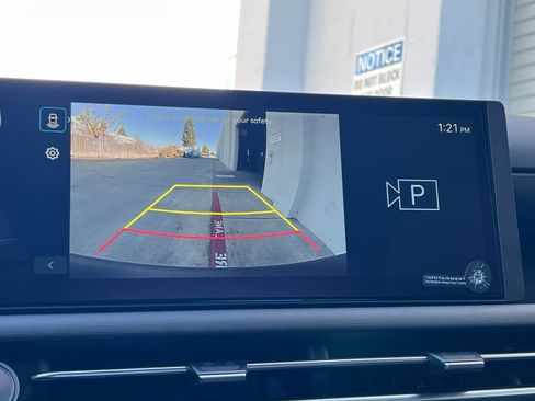 New 2026 Hyundai Santa Cruz SE image 18