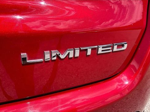 Used 2025 Jeep Compass Limited AWD/4WD image 10
