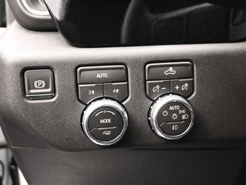 Used 2026 GMC Sierra 1500 Elevation AWD/4WD image 8