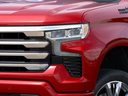 New 2026 Chevrolet Silverado 1500 High Country w/ High Country Premium Package AWD/4WD image 10