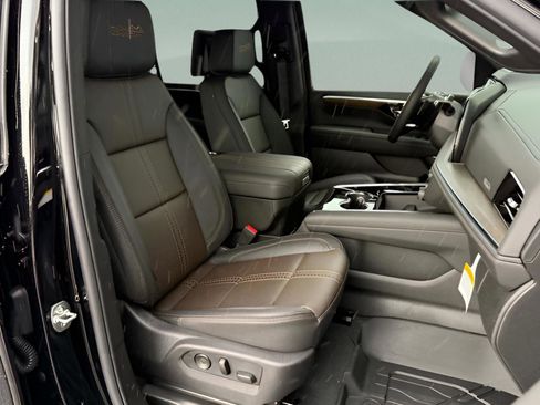 New 2026 Chevrolet Suburban High Country image 10
