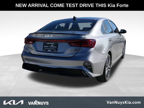 Used 2023 Kia Forte GT-Line w/ GT-Line Technology Package image 3