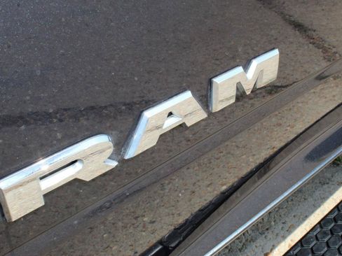 Used 2019 RAM 2500 Lone Star AWD/4WD image 5