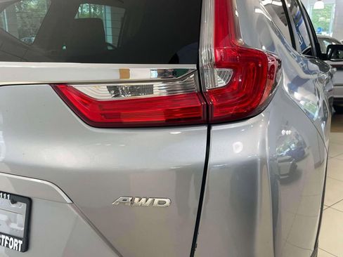 Used 2017 Honda CR-V EX image 8