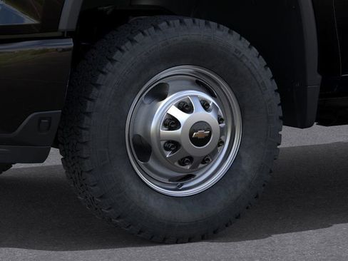 New 2025 Chevrolet Silverado 3500 W/T image 39