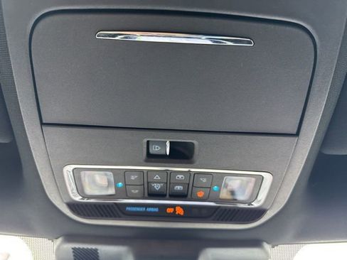 Used 2023 Ford F150 Lariat w/ Equipment Group 502A High image 10