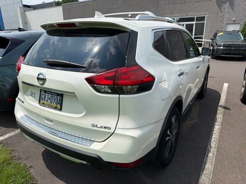 Used 2017 Nissan Rogue SL AWD/4WD image 11