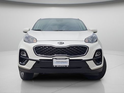 Used 2022 Kia Sportage LX AWD/4WD image 3