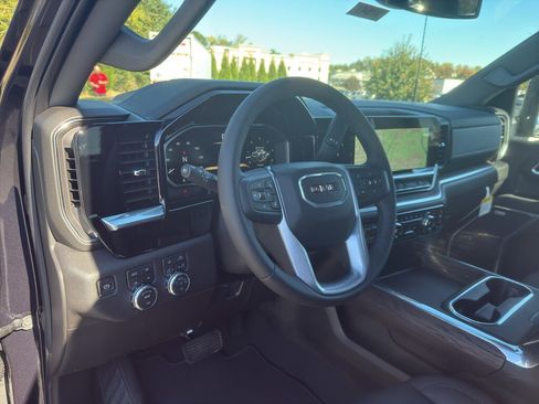 New 2026 GMC Sierra 2500 SLT w/ SLT Convenience Package image 25