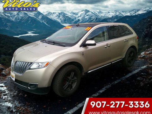 Used 2011 Lincoln MKX AWD w/ Sight & Sound Pkg image 1