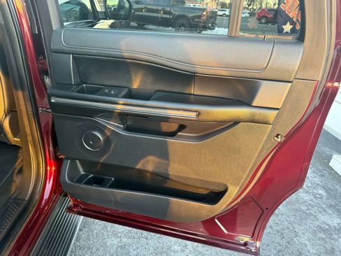 Used 2020 Ford Expedition Max XLT w/ Equipment Group 202A image 48