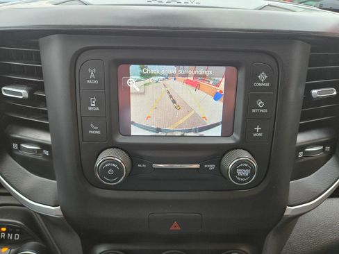 Used 2023 RAM 1500 Big Horn AWD/4WD image 12