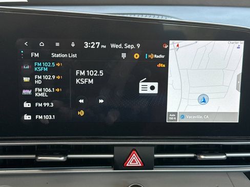 Used 2025 Hyundai Elantra Limited FWD image 27