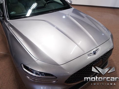 Used 2023 Genesis G70 2.0T w/ Sport Prestige Package image 13