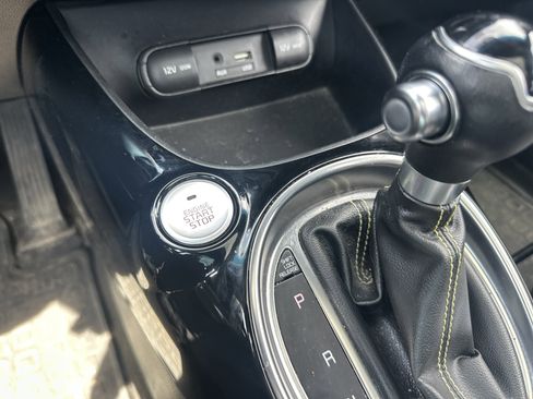 Used 2015 Kia Soul + w/ Primo Package image 23