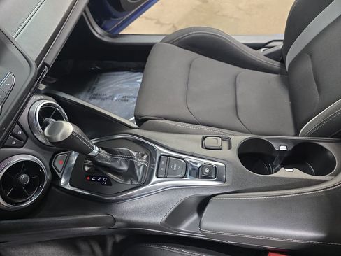 Used 2021 Chevrolet Camaro LT RWD image 23
