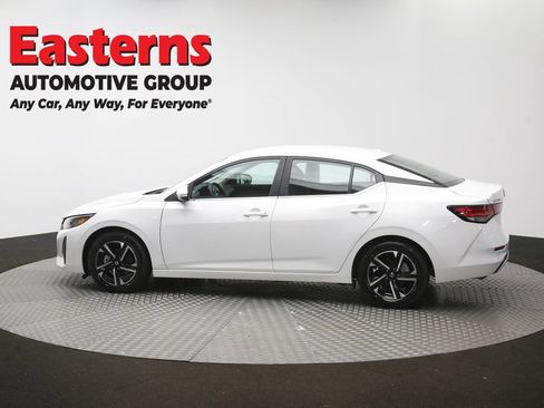 Used 2024 Nissan Sentra SV FWD image 61