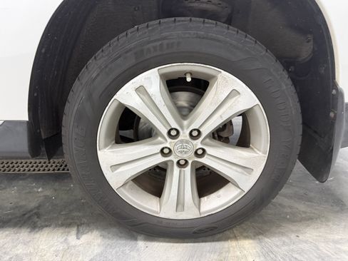 Used 2013 Toyota Highlander Limited AWD/4WD image 29