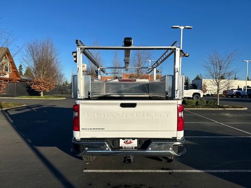 Used 2025 Chevrolet Silverado 2500 W/T w/ WT/CX Safety Package image 4