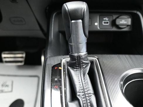 Used 2024 Honda Civic Sport image 19