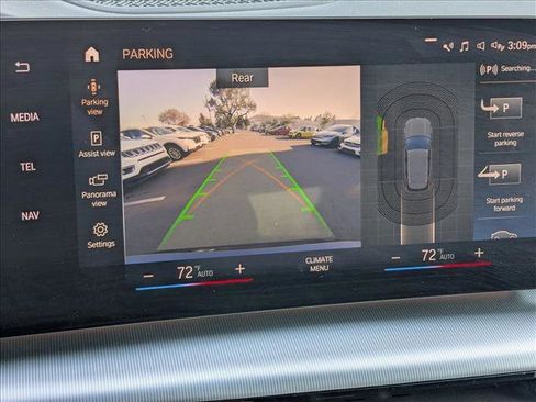 Certified 2023 BMW X1 xDrive28i w/ Convenience Package image 13