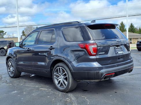 Used 2017 Ford Explorer Sport w/ Equipment Group 401A image 7