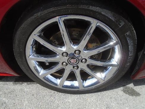 Used 2009 Cadillac XLR V image 17
