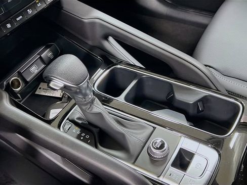 New 2025 Kia Telluride LX image 17