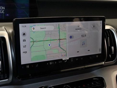 New 2025 Ford Expedition Active AWD/4WD image 19