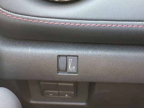 Used 2026 Chevrolet Colorado Z71 w/ Technology Package image 19