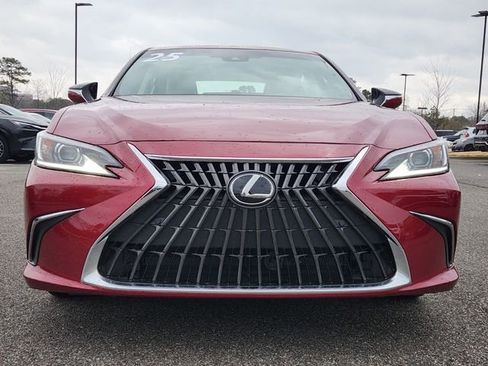 Certified 2025 Lexus ES 300h w/ Premium Package image 2