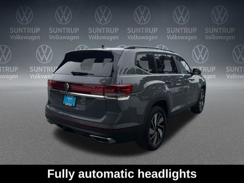Used 2025 Volkswagen Atlas SE FWD image 17