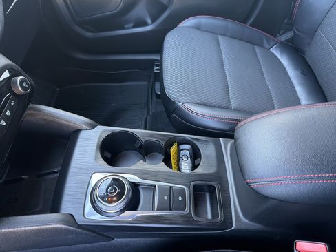 Certified 2023 Ford Escape ST-Line Elite image 38