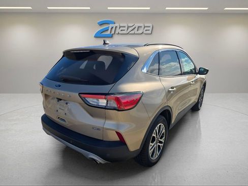 Used 2021 Ford Escape SEL image 5