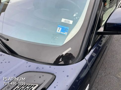 Used 2017 Land Rover Range Rover Sport HSE image 9