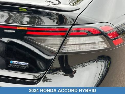 Certified 2024 Honda Accord Sport image 29