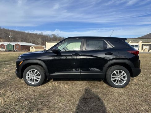 New 2026 Chevrolet TrailBlazer LS image 4