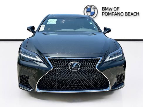 Used 2023 Lexus LS 500 RWD image 2