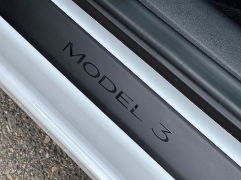 Used 2023 Tesla Model 3 Performance AWD/4WD image 30