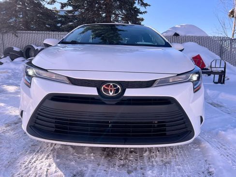 Used 2024 Toyota Corolla LE image 29